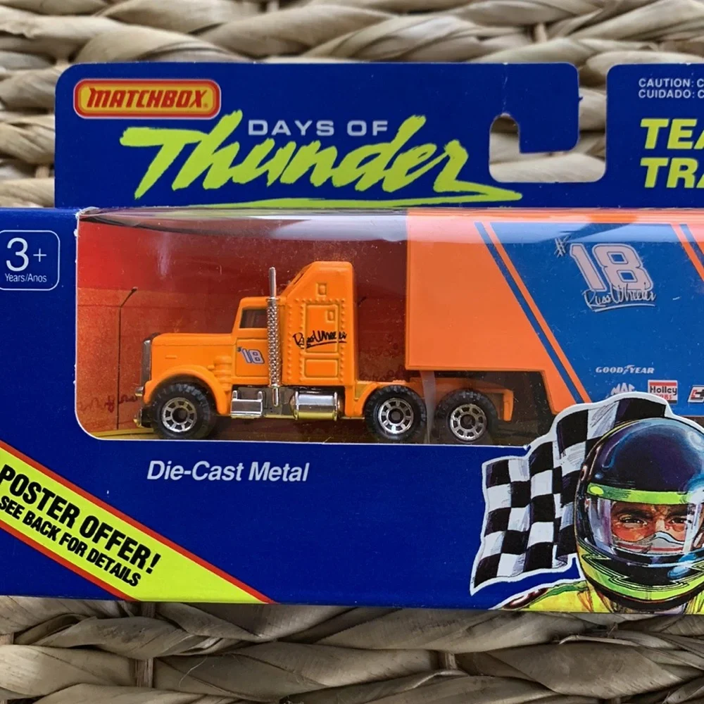 Matchbox Days of Thunder 18 Hardee's Team Transport Truck Diecast Racing 1990s